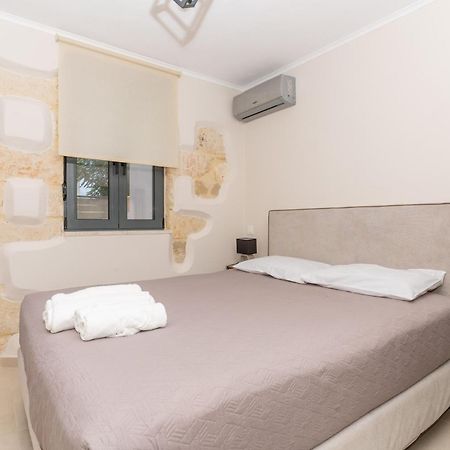 Myra City House ハニア エクステリア 写真